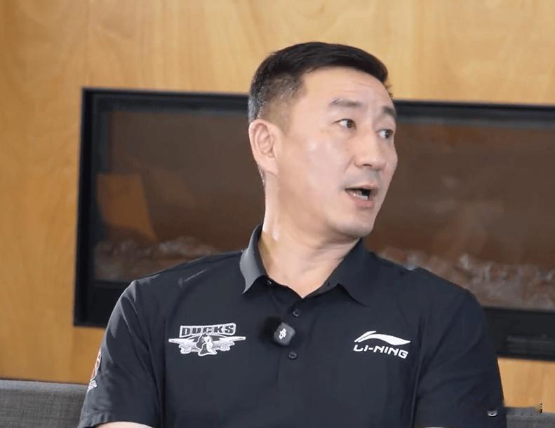 张云松谈周琦，赵睿和曾凡博：“小曾一直在积极治疗，这段时间出国去治疗了，听说