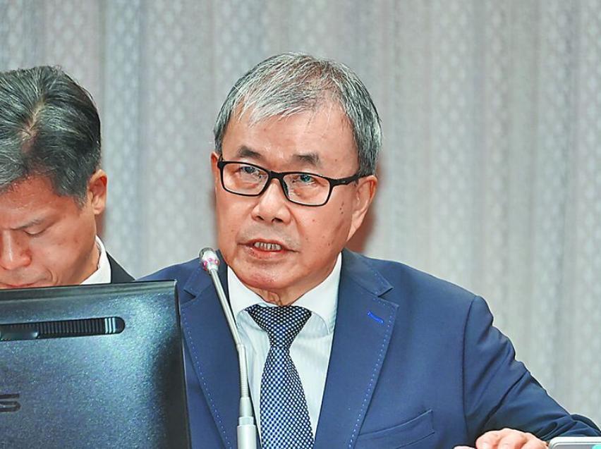 台高官称病缺席会议去辅选，国民党民代爆料并猛批，民进党彰化县长参选人陈素月悬了？