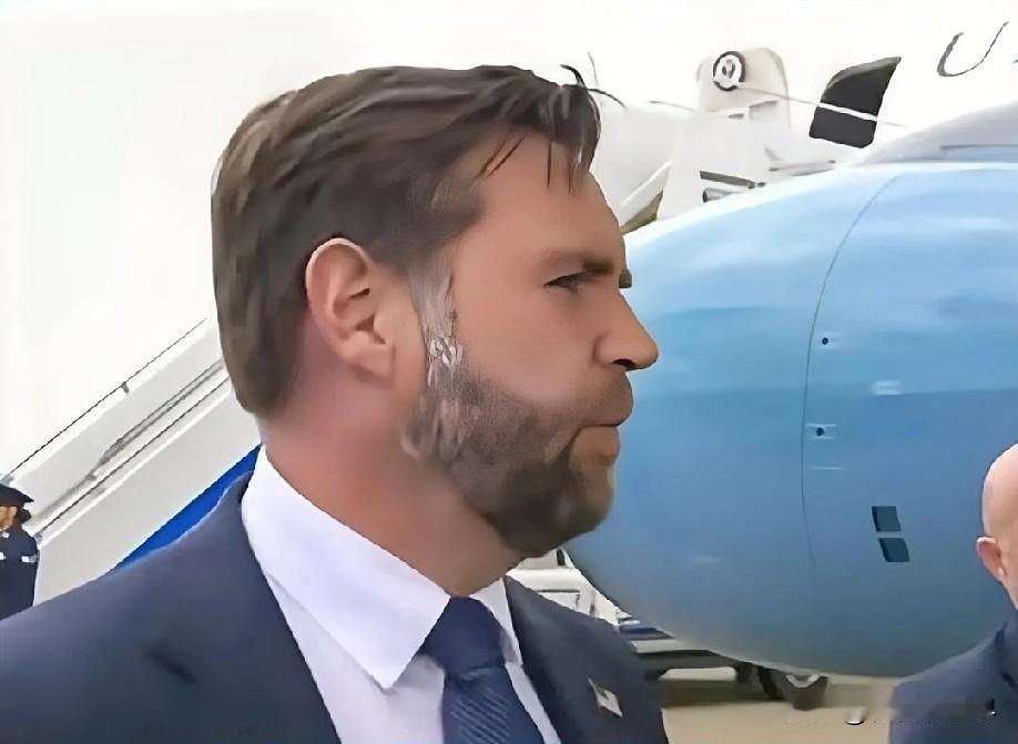 1日6日上午的最新消息，速报，全都不容错过，第九条：万斯住所遭闯入事件：该事件实