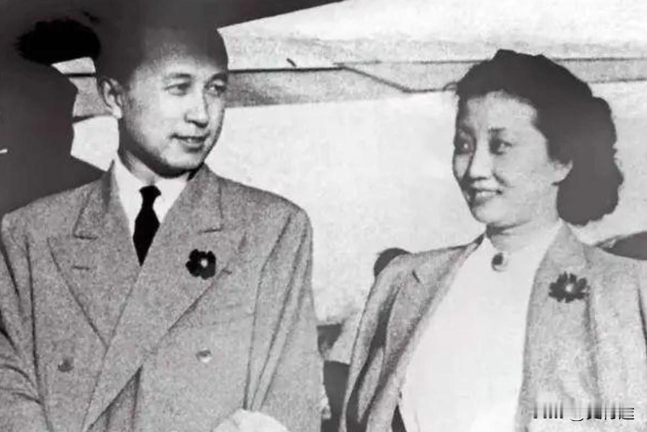 有一次，钱学森对妹妹钱学英说，“要不你嫁给我吧。”钱学英直接拒绝，“那不行，我有