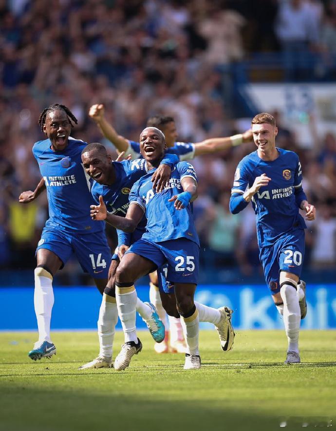 切尔西冬窗转会动向摘要据TheAthletic援引匿名转会内幕消息，切尔西冬窗