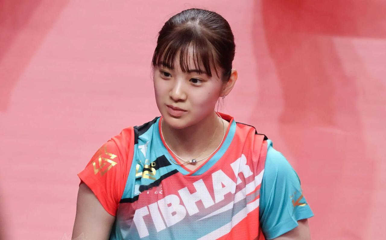 长崎美柚：目前唯一被国人喜欢的日乒球员长崎美柚有2点确实让人喜欢：1、