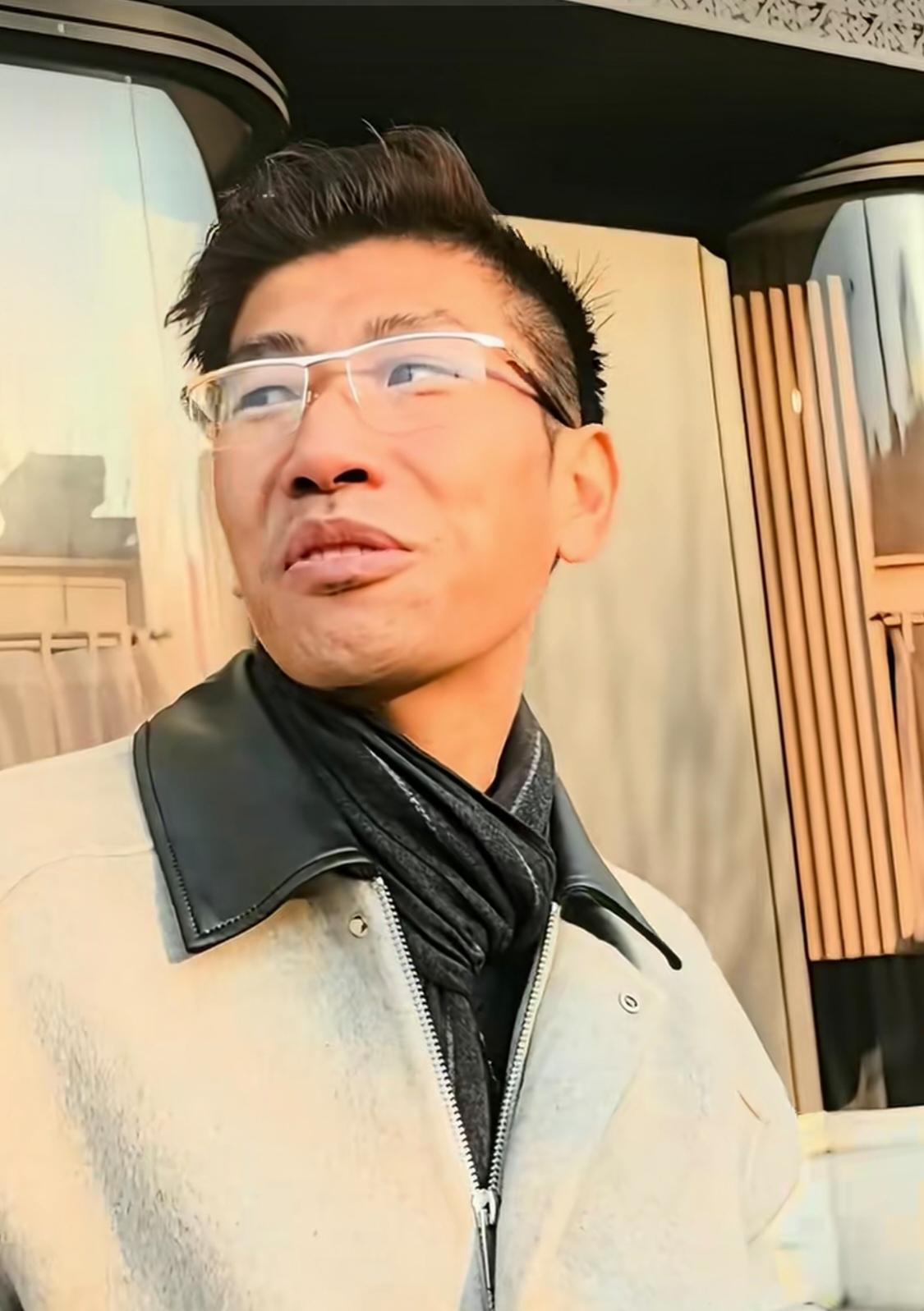 真不是凡人！张半仙不是一般的自信，放出豪言“明年资金翻一翻”，张半仙现在还是空仓