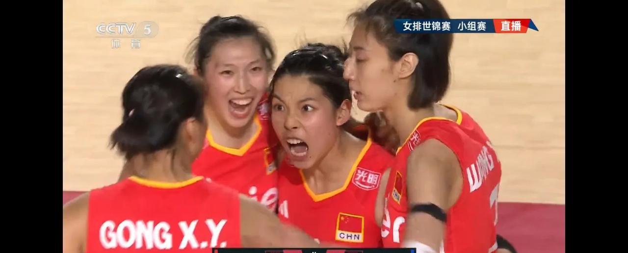 中国女排3-0多米尼加球员得分吴梦洁16分庄宇珊14分王媛媛10分龚翔宇