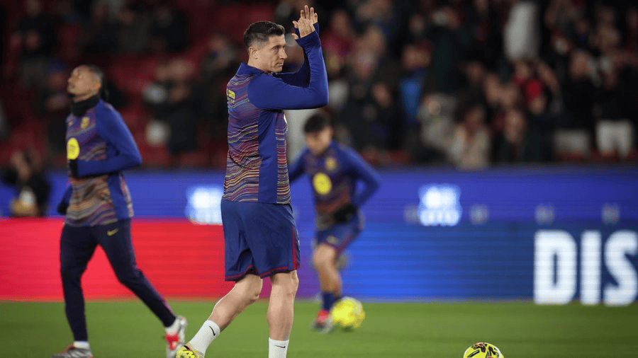 每体: 米兰仍相信莱万还有高水平表现, 愿搏一把给他2年合同