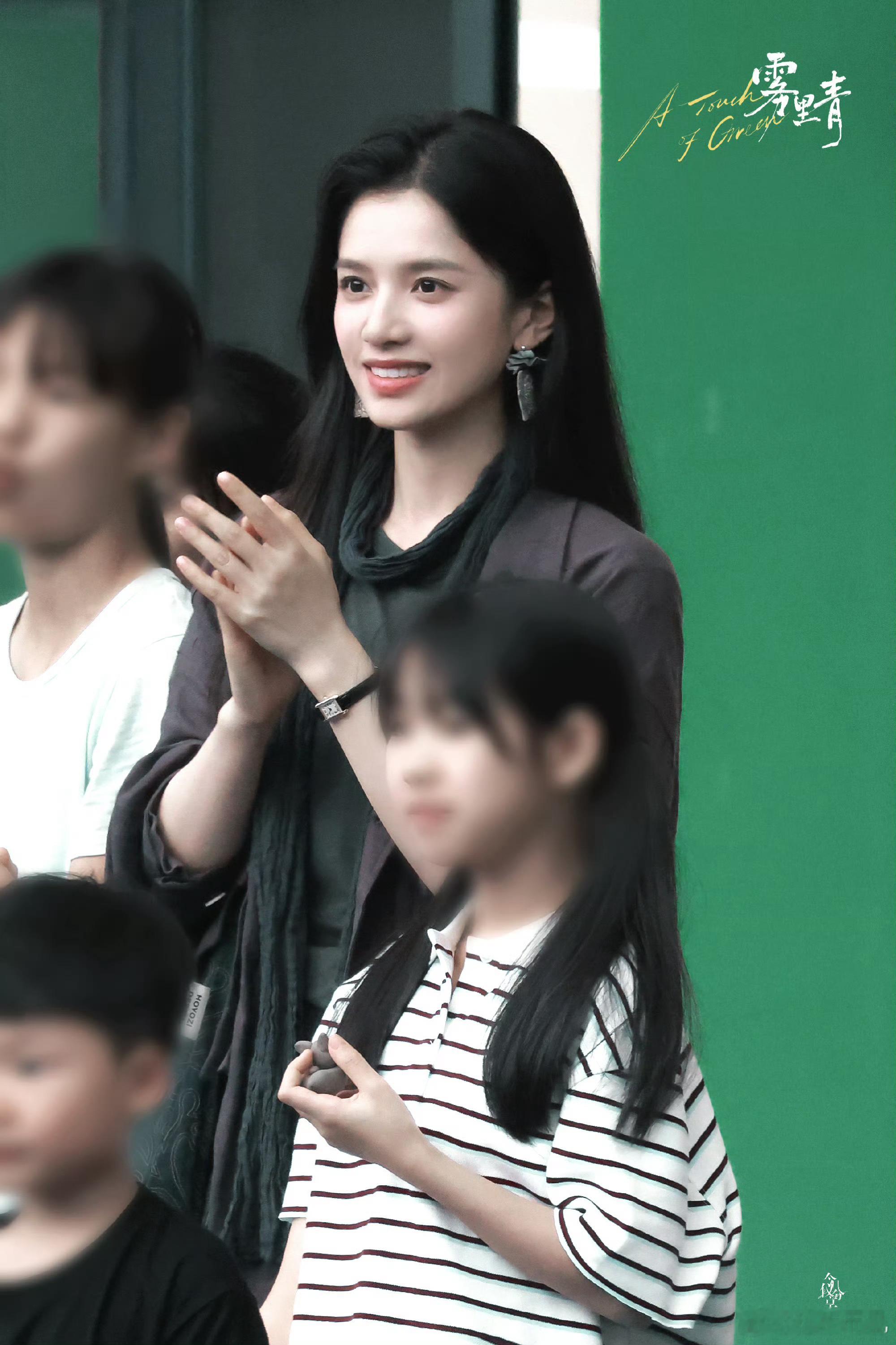 张婧仪好美呀是艺术家没错