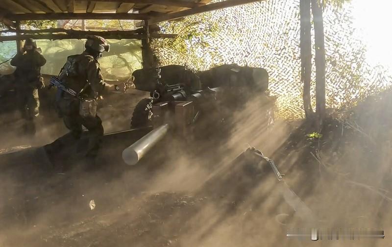 美媒称乌军在南线形势每天都在恶化美媒称乌军在南线形势每天都在恶化，这可不是空穴