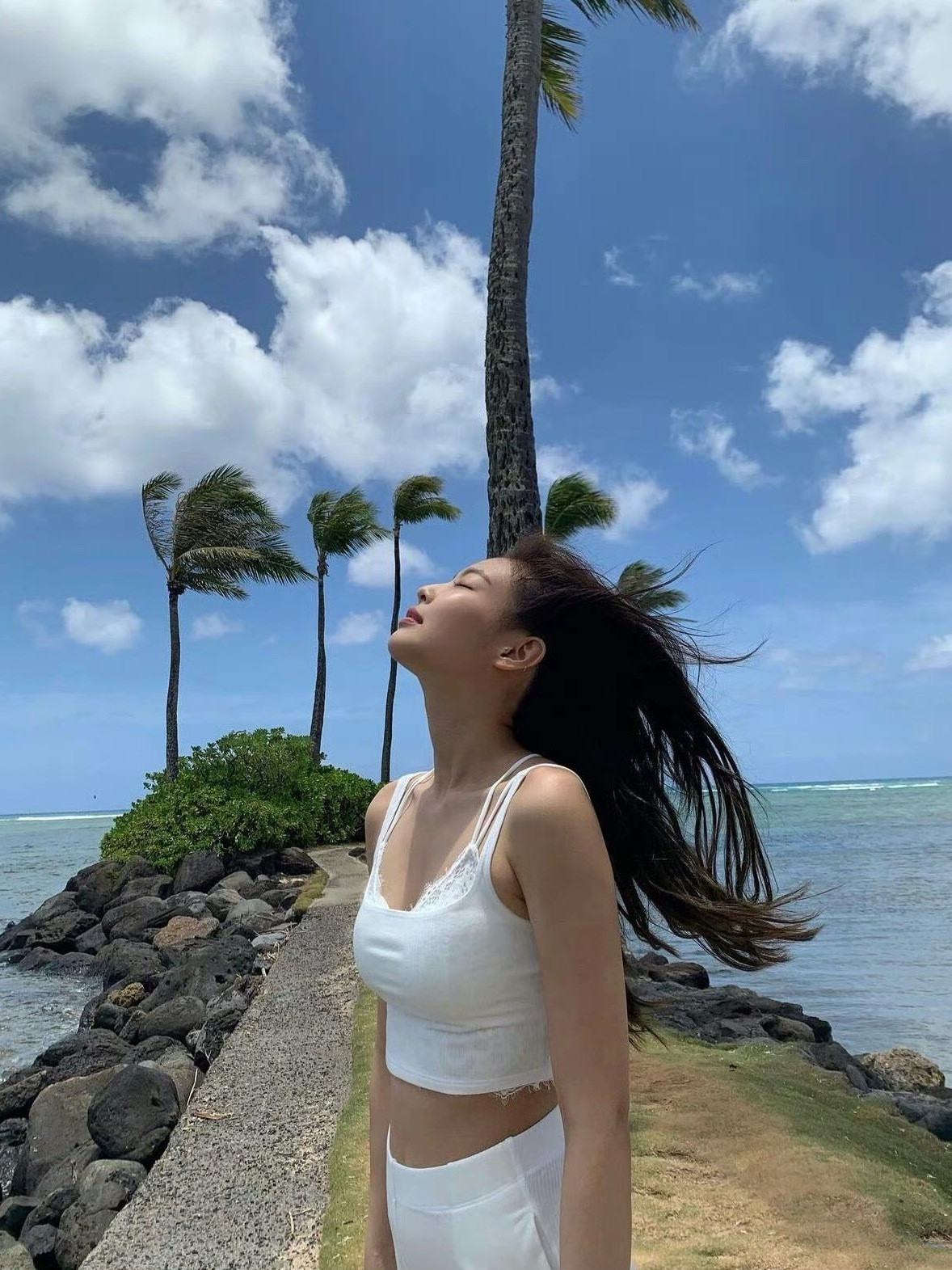 Jennie的旅游照我的生命应该被浪费在这些地方