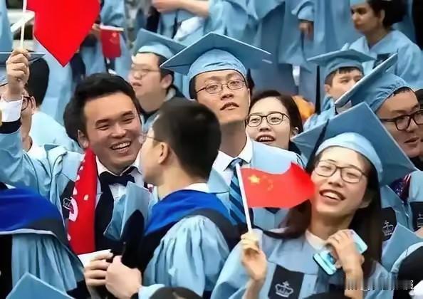 中国留不住人才？精英都移民去了欧美，但那些留在中国的二流、三流、甚至不入流的人，