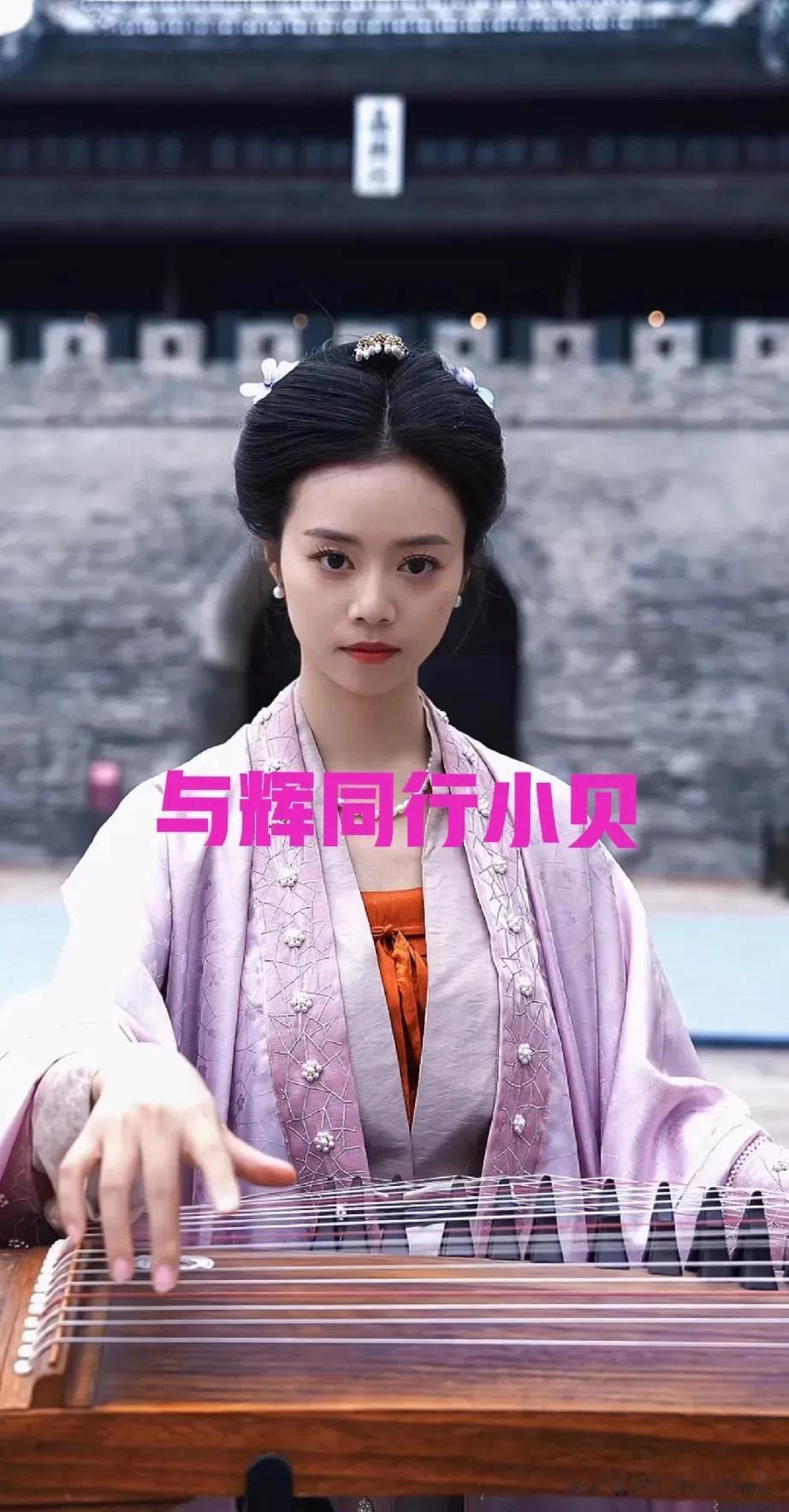 与辉同行这是真遇到麻烦了，与辉同行都这么霸气了吗，在对谁下马威呢[捂脸哭]董宇