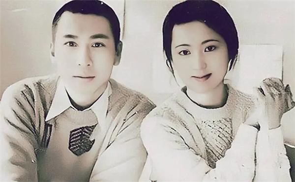 2007年，病入膏肓的陈晓旭突然给前夫毕彦君打电话，她哽咽说：“想见你一面！”然
