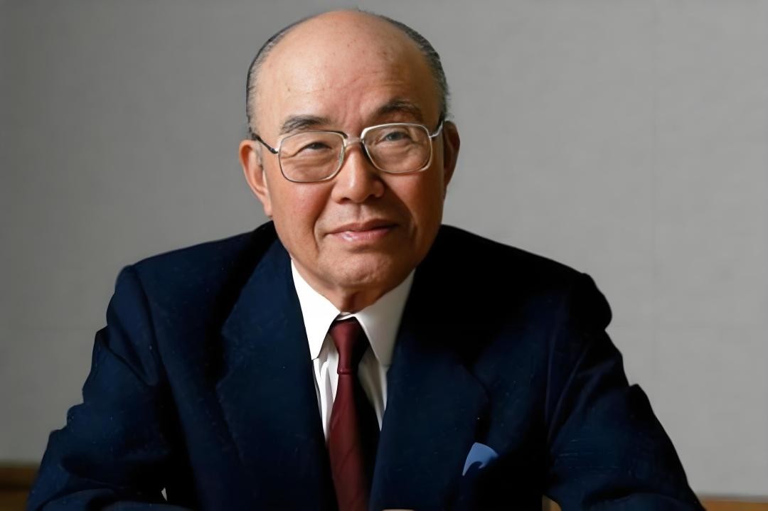 看本田4月销量数字，第一反应是魔幻。