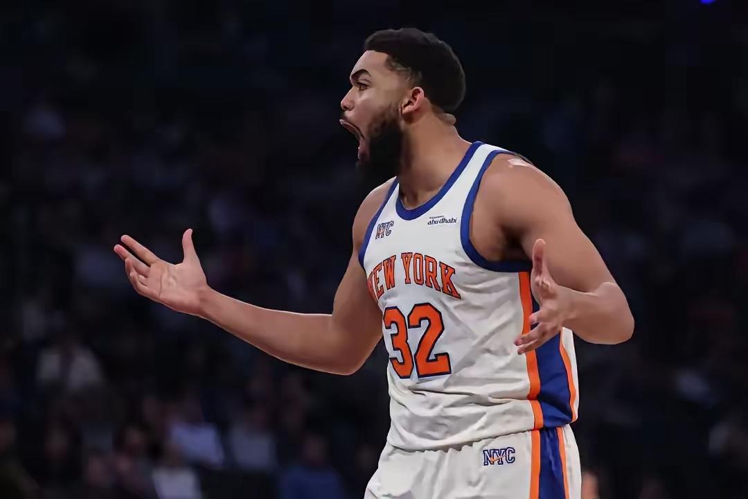 唐斯不服，总说我软，没有球权和战术地位叫我怎么硬？首轮G3战尼克斯108：1