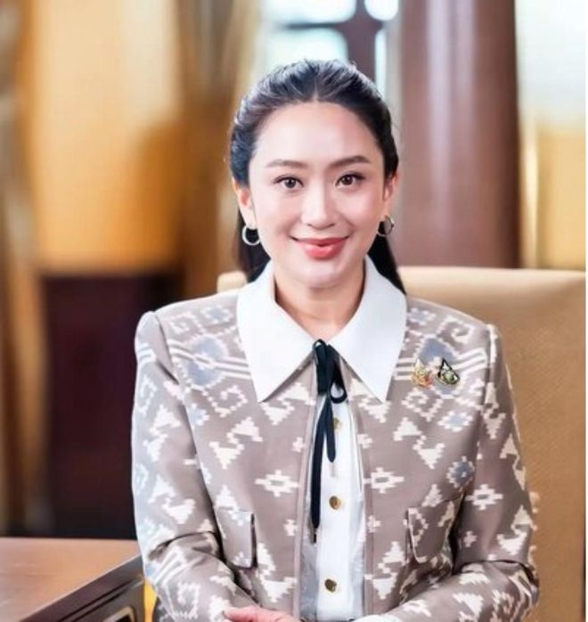 泰国官员威胁攻入金边，柬埔寨求助中国成唯一出路。泰国政客言论引发柬埔寨危机，局势