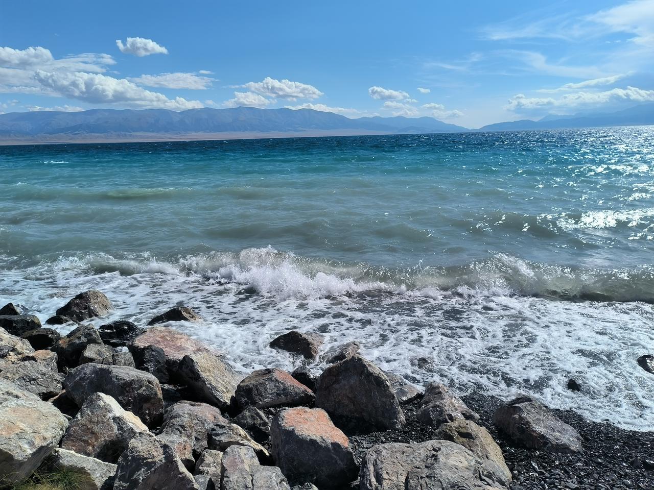 张雪峰意外猝死这个事我跟给我爸聊了，我说：他才41岁，每天都在坚持运动跑步，怎