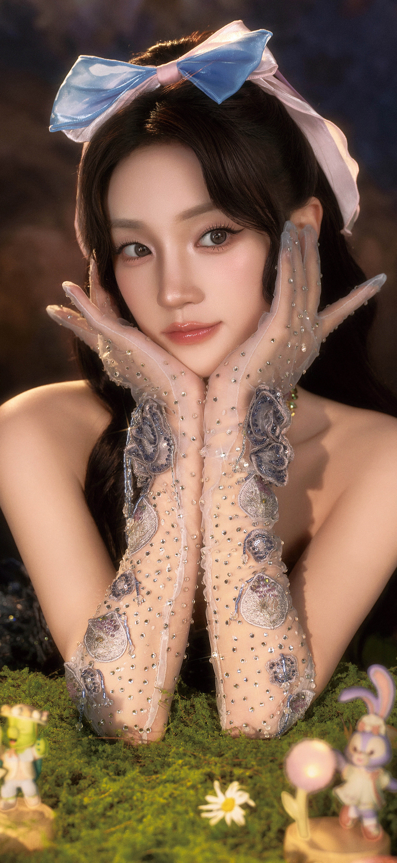女人情史多的面相：一、眉头凌乱　　在面相学中，眉毛的眉头代表着一个人的感情状况。