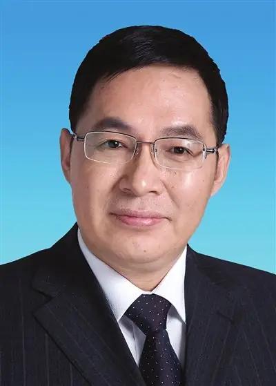 曾先后任天津市委常委、国家国资委主任的张玉卓已调任新职。根据中国工程院官网发文