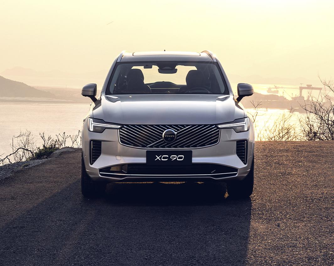 旗舰SUV之争，全新XC90对比问界M9竟然优势这么大？如果现在手握50万左