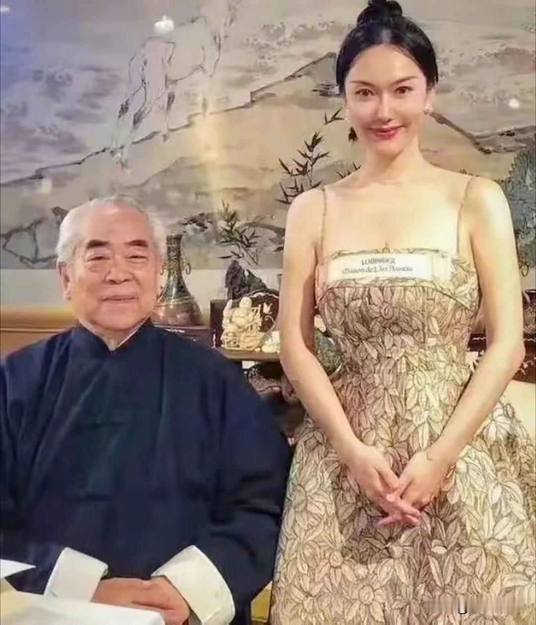 87岁的画坛大家范曾一纸声明投下重磅炸弹，老来得子之余竟与亲生女儿和继子彻底决裂