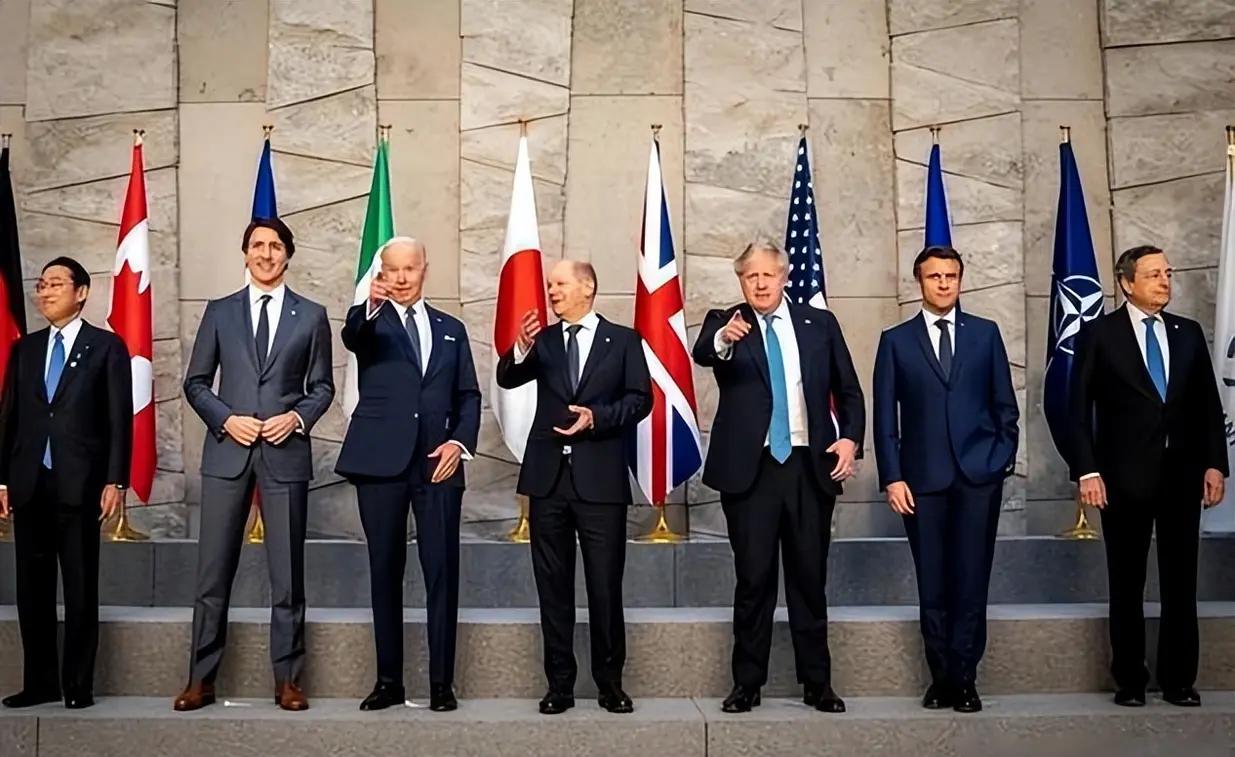 G7晚宴当场翻脸！特朗普拿珍珠港戳痛处，高市早苗直接硬刚G7晚宴爆出名场面