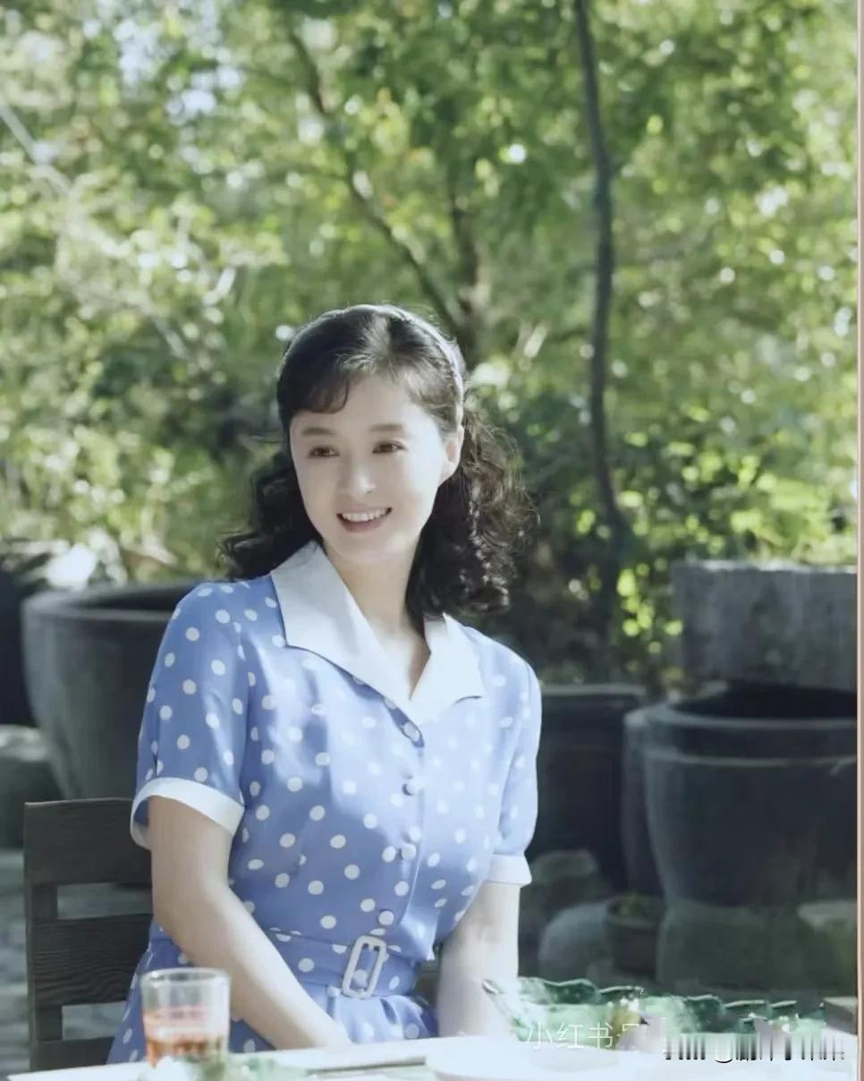 再刷《小巷人家》我终于明白：一个女人的婚后生活幸福与否早有定数。《小巷人家》