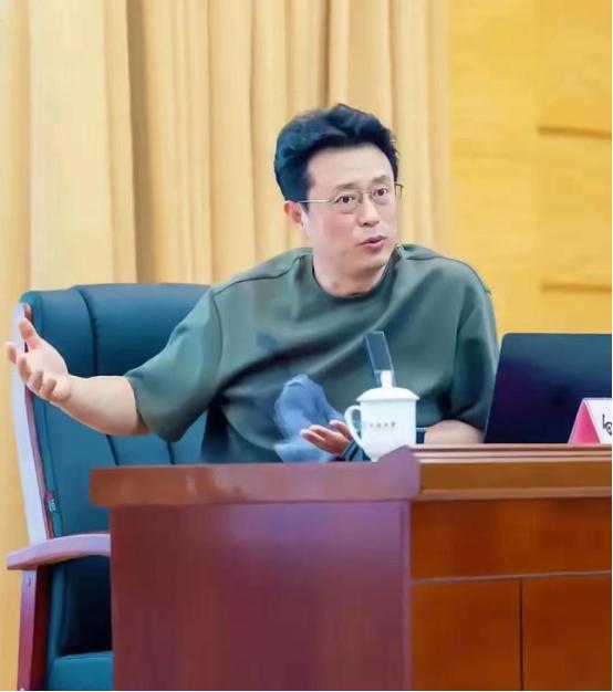 十五年后的中国，极有可能呈现如下景象： 1.若你生的是儿子，十五年后他娶媳