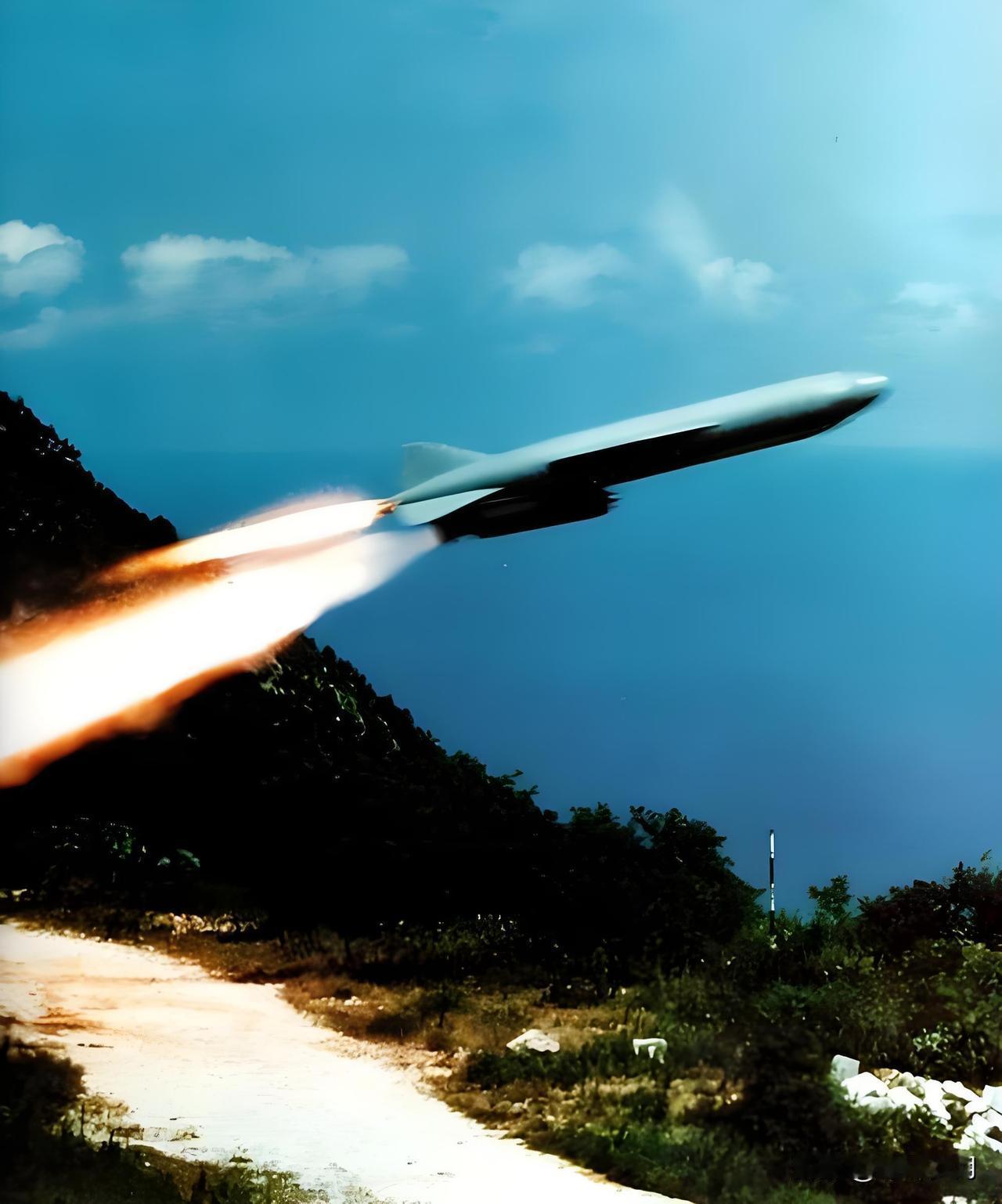 日本今天公布——新型武器，对中国威胁有多大？日本今天公开宣布，成功测试一款，新