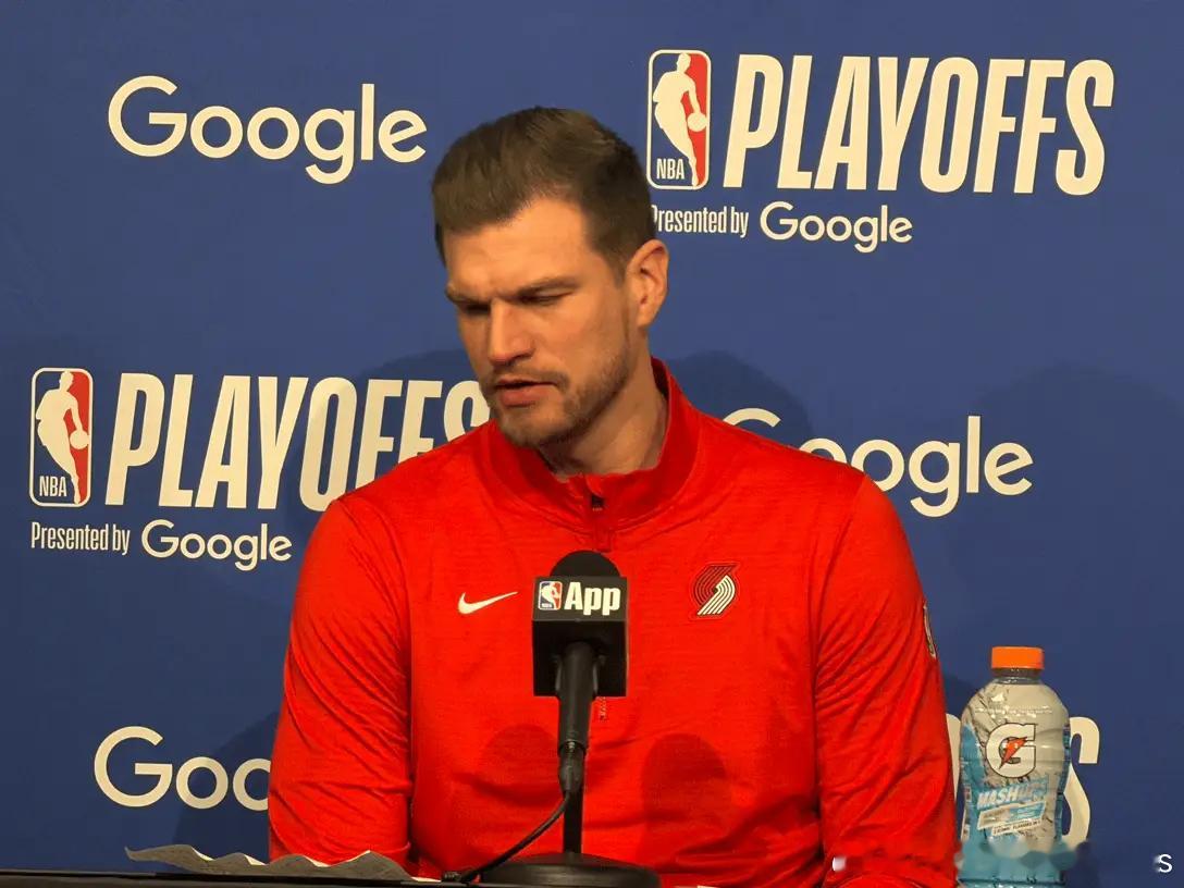 惨遭逆转！斯普利特：我们心态彻底崩盘，始终无法走出困境！马刺成为NBA季后赛历史