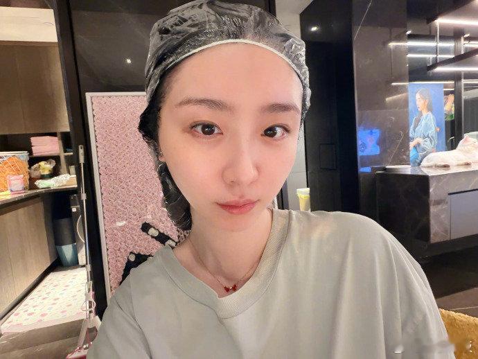 赵小棠新live给我干哪年来了赵小棠古早白月光救命！赵小棠这组live直接梦