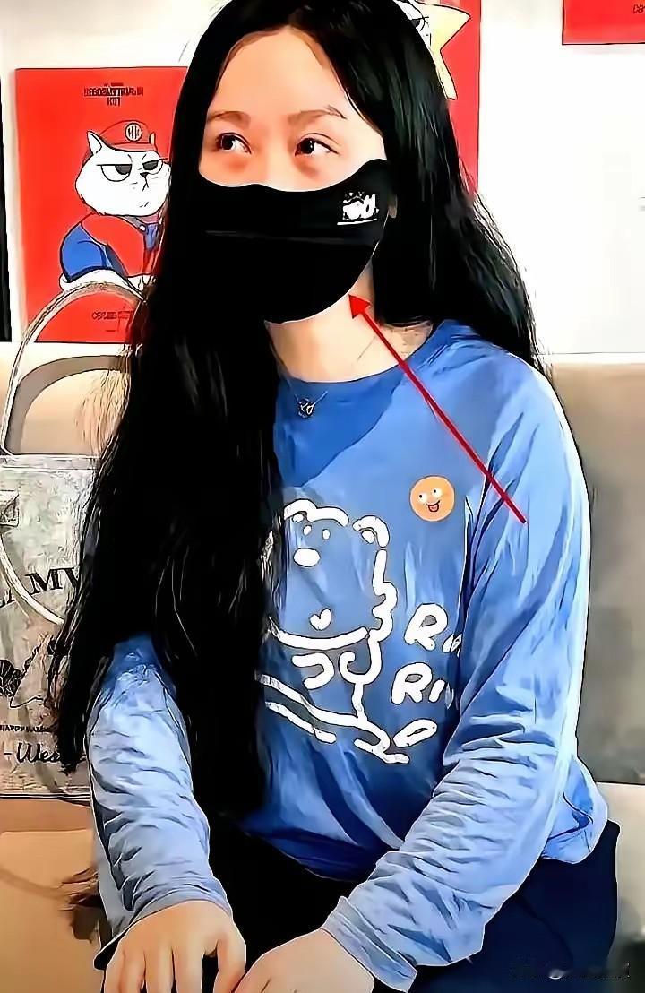 有人提议，以后狗要是伤了人，主人直接判刑，轻伤就得一年起步。这个提议太解气了