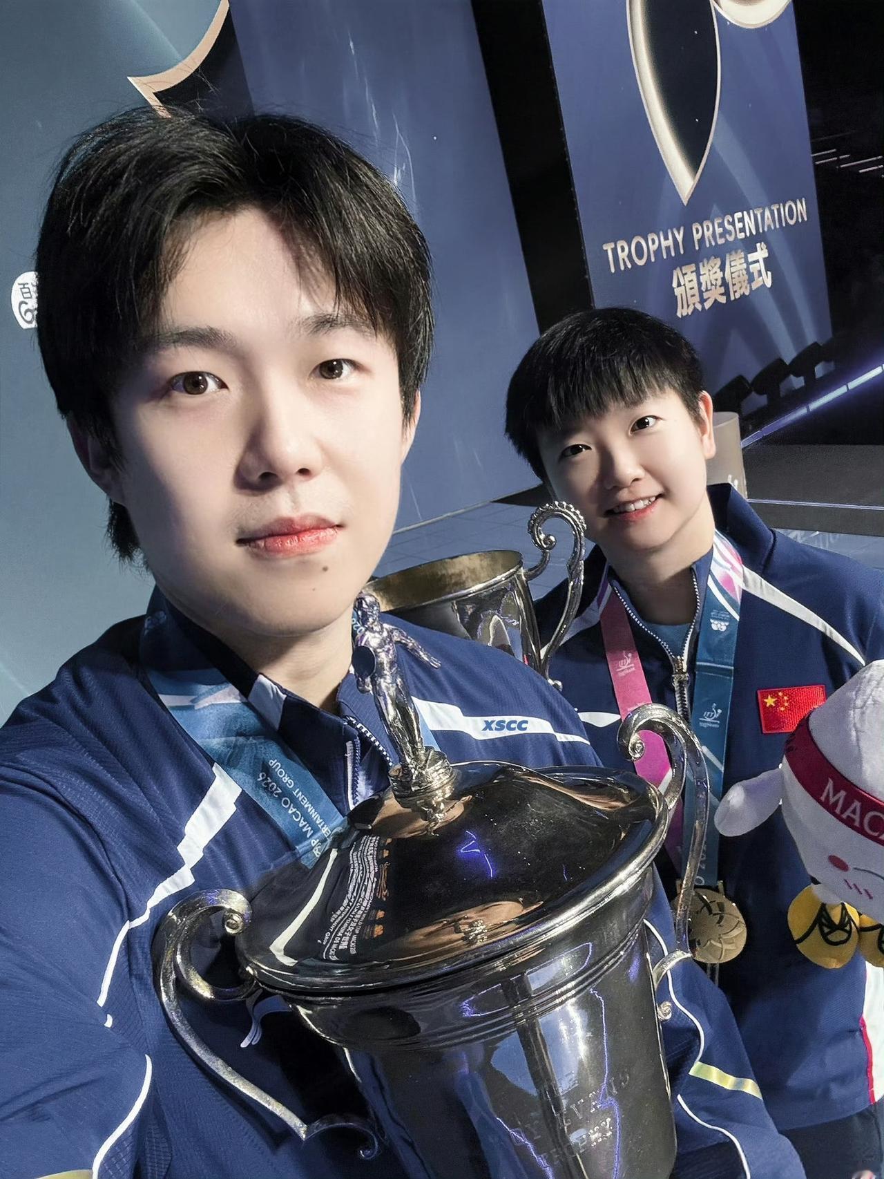 有人说，最好的关系，是并肩作战，也各自闪耀。对孙颖莎和王楚钦来说，赛场是他们