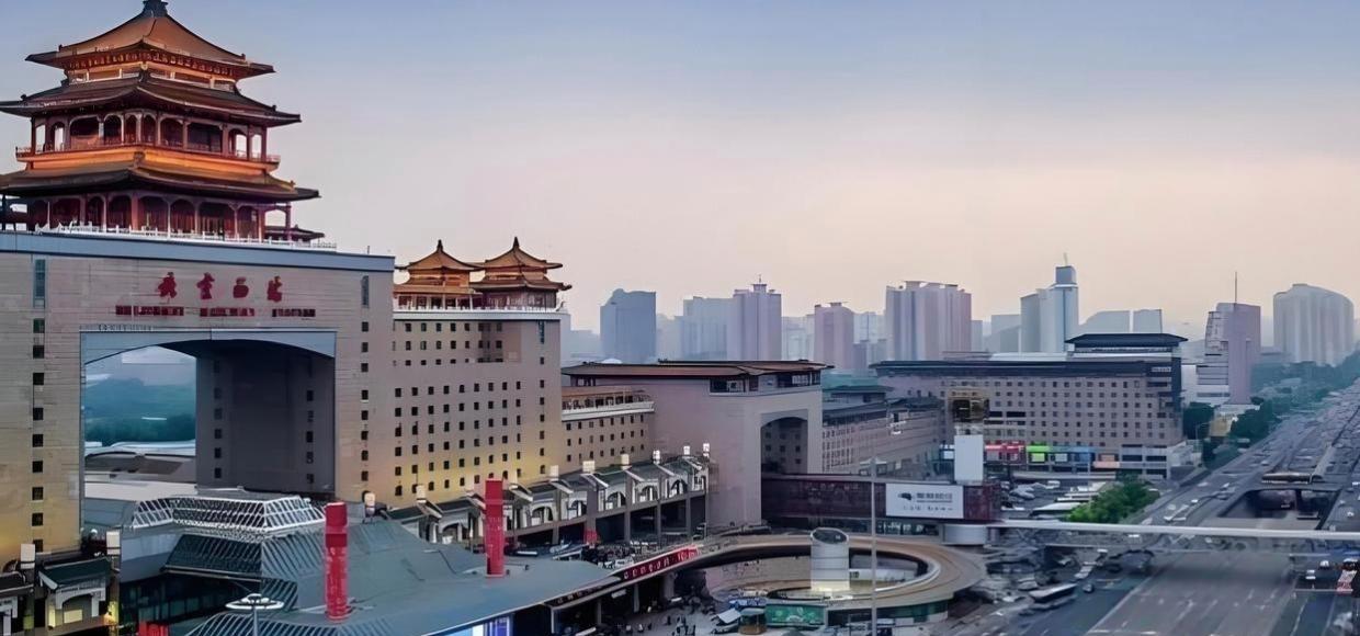 我国拥有双名校的十大城市：1.北京：清华，北大2.上海：复旦，交大3.南京