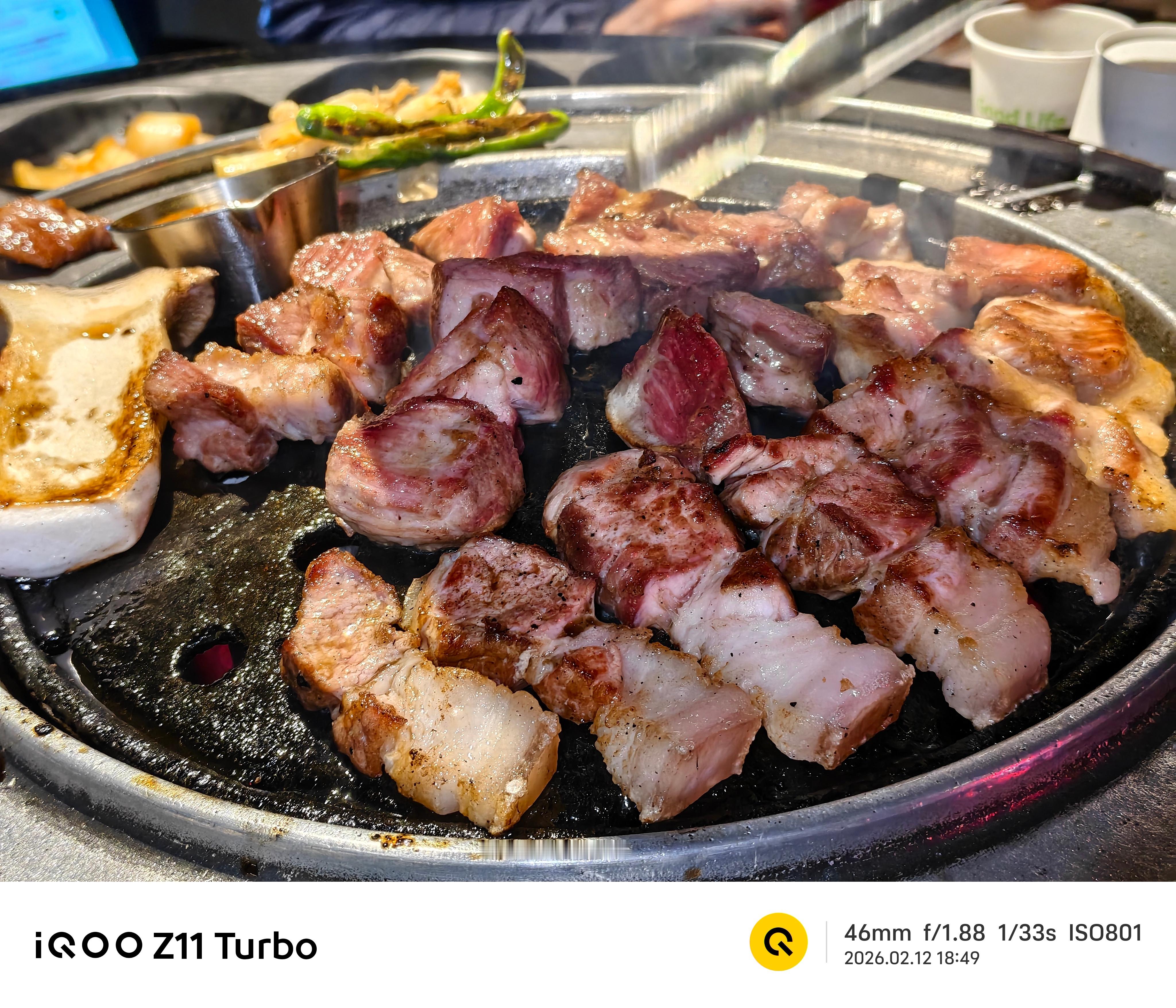 今天开启我的假期正式探店生活【未来科技范探店一】希望用我的美食治愈屏幕前的你?