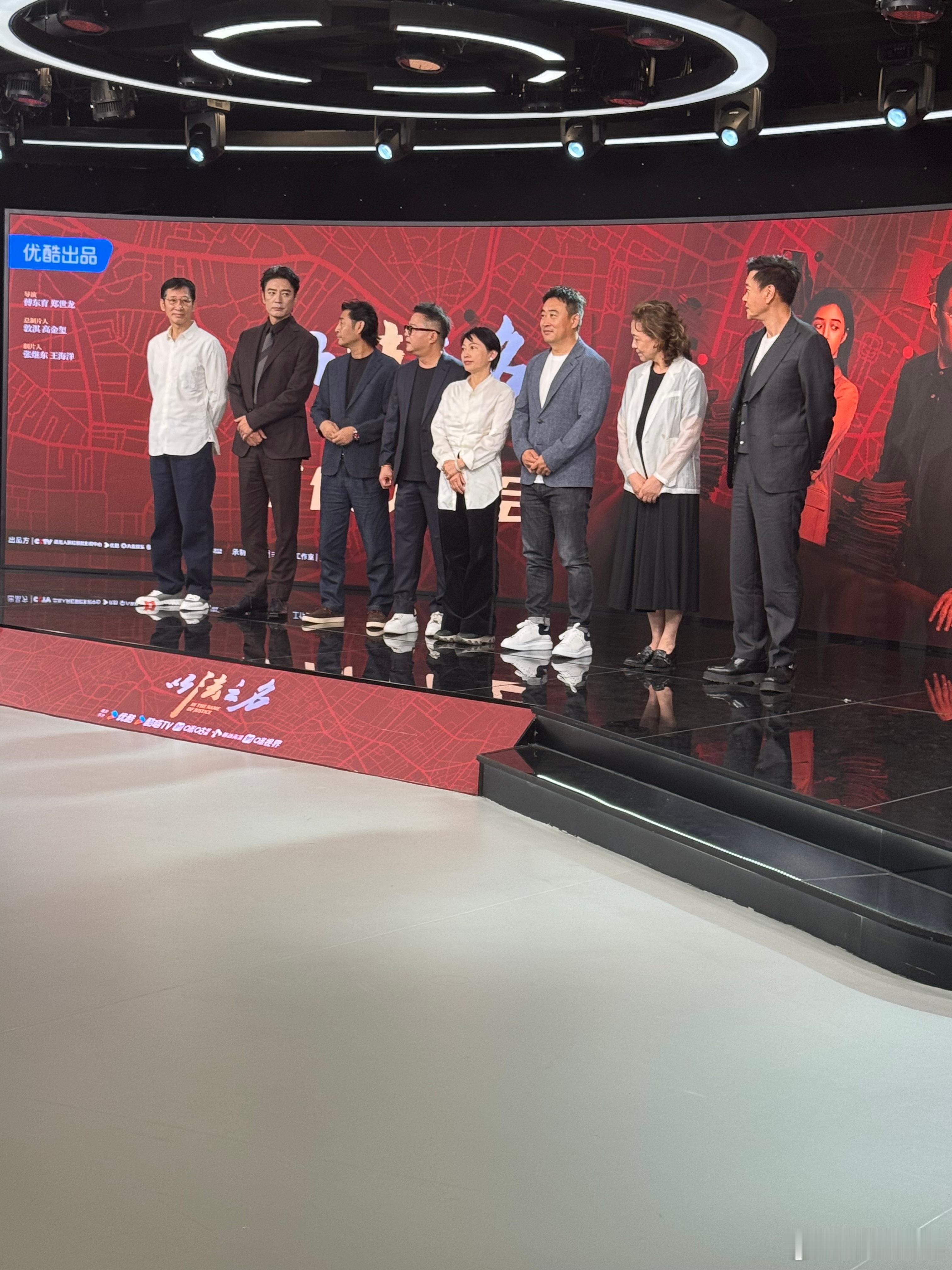 李光洁说不想和蒋欣演两口子了以法之名见面会，李光洁因蒋欣严肃婉拒演两口子。看得