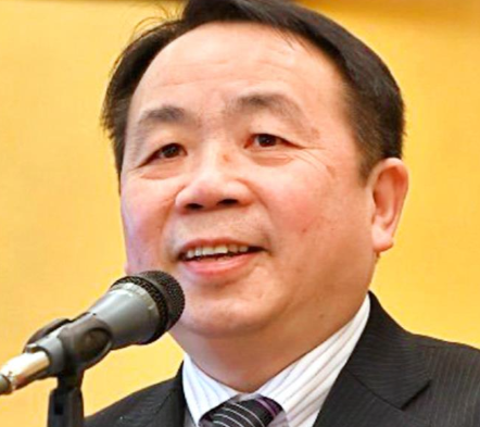 石平被制裁后冥顽不化，日本政府竟为其叫好，不仅公然反华，还提出恶劣要求。归