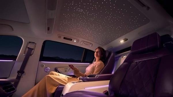 尊界S800星空顶涨价3万9月3日，尊界汽车发布了“尊界S800智能星空顶选配金