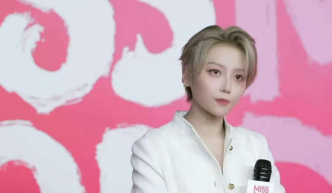 迪奥直播间美颜迪奥直播美颜迪奥直播美颜美颜用在明星脸上就这样​​​