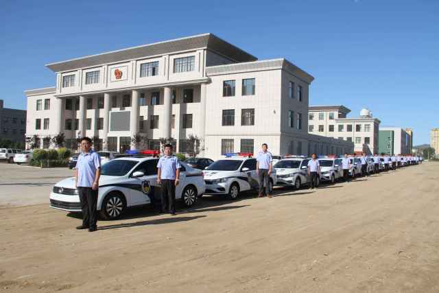 敖汉旗法院新采购的15台执法执勤车辆投入使用