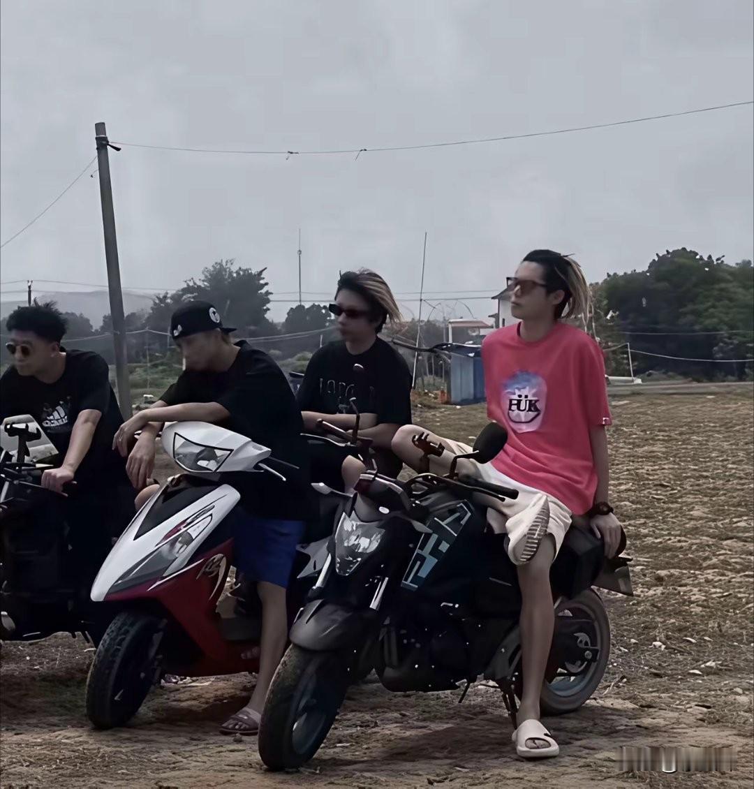 能从这个起点做到大明星也是不容易