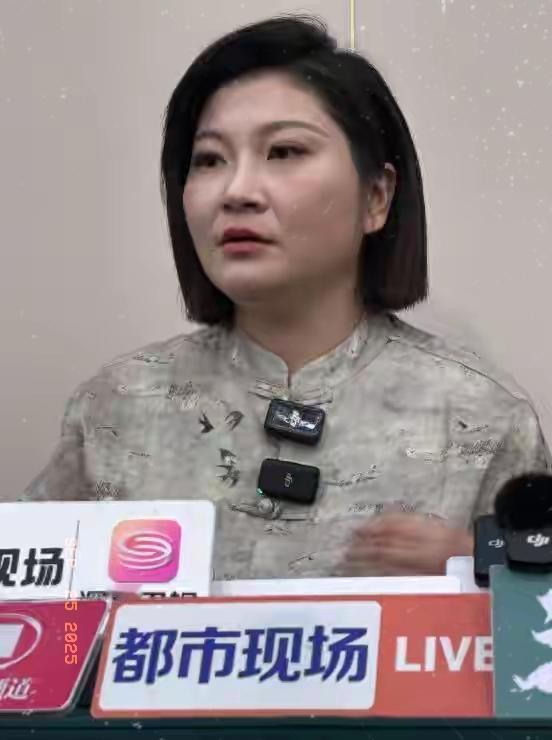 等了六年才开庭？王暖暖的“离婚战”，早该撕开司法痛点！被丈夫从34米悬崖推