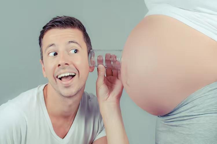 生儿生女到底谁说了算？这对伴侣的见闻值得大家推敲!有对两口子连生三胎都是女儿，