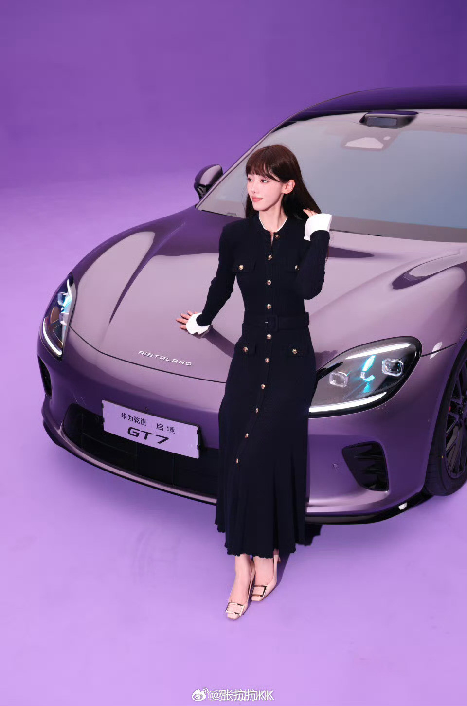 启境汽车公司正式更名以前叫华望，现在变更为和品牌一致的名字：启境智能汽车科技（