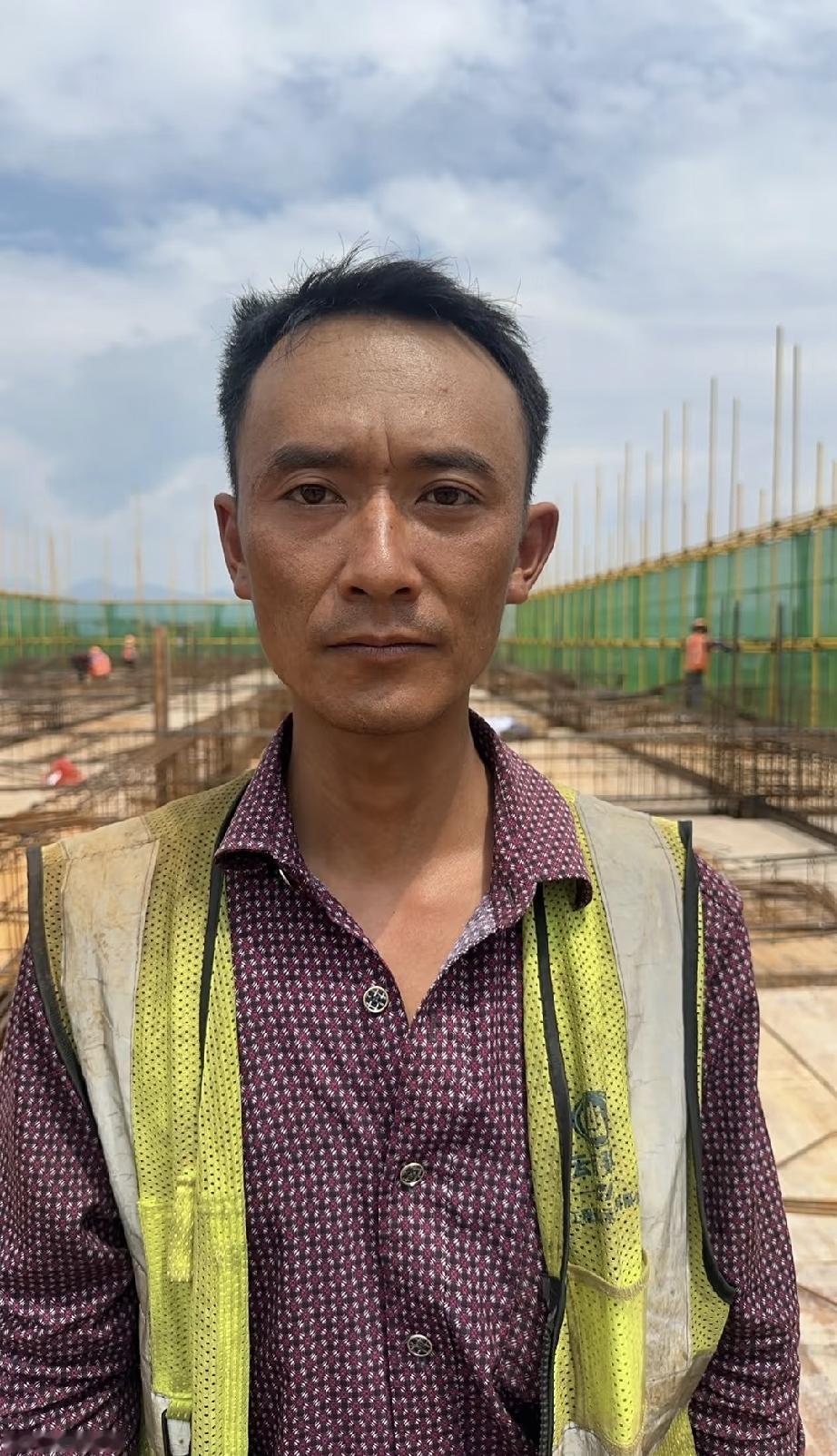 我是个农民，全家6个人都没买社保，不是不想买，是真买不起，就年年交那个300多的