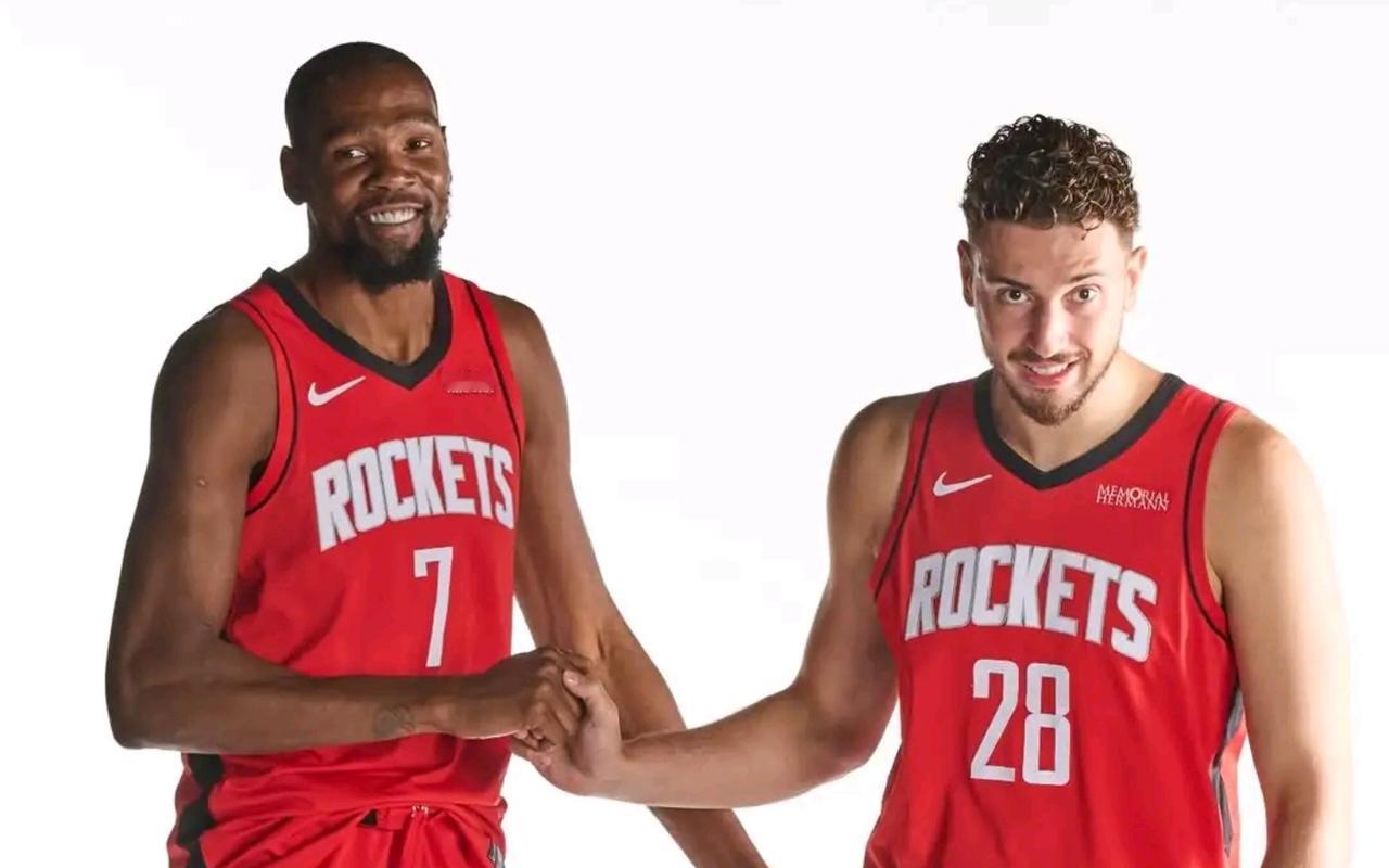 谢泼德抓住了最后的机会赛季前几场比赛看了原本以为交易期肯定拿出去交易首发