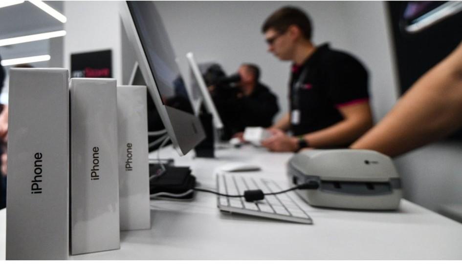 📱俄罗斯水货iPhone销量飙升至70%❗2025年俄罗斯市场约70%的