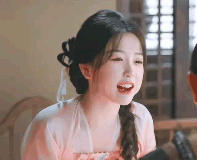 谁管管虞书欣的剧宣idea虞书欣为新剧宣传脑洞大开，各种奇思妙想层出不穷，画风