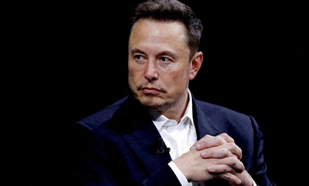 全球首个7000亿富豪诞生！法院“送”回天价工资单，马斯克躺赢，身价飙到7490