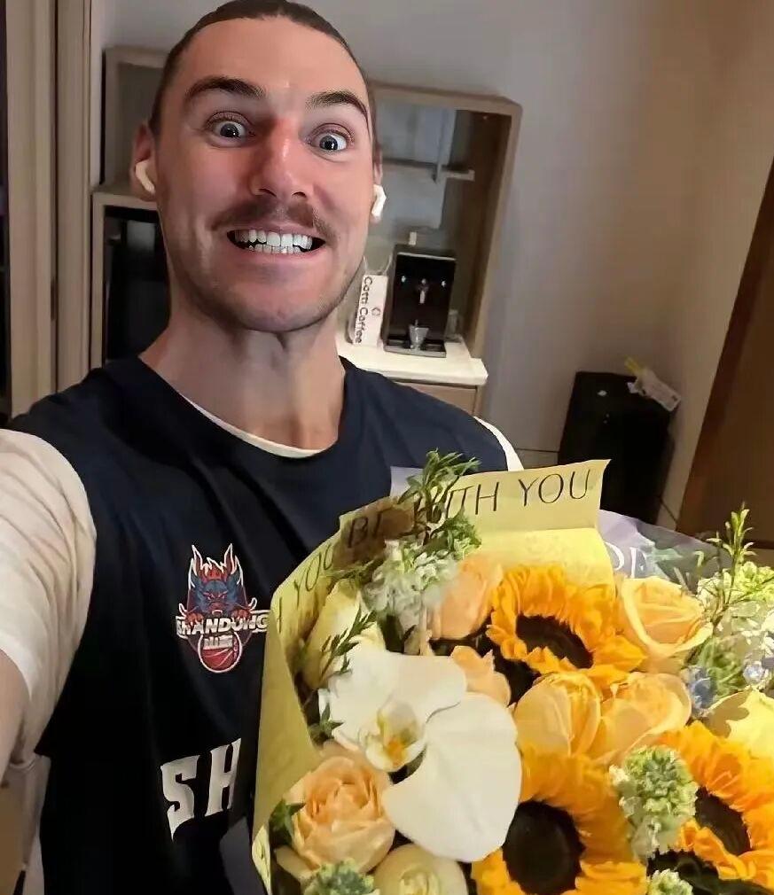 山东高速男篮火速与救火外援贝利•斯蒂尔签约并在中国篮球协会注册，今晚在太原，斯蒂