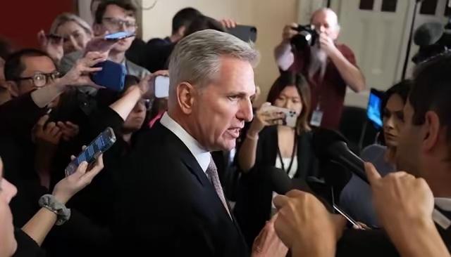 美议员：对付中国最好的办法，就是停止购买中国生产的任何产品，全部购买美国的产品！