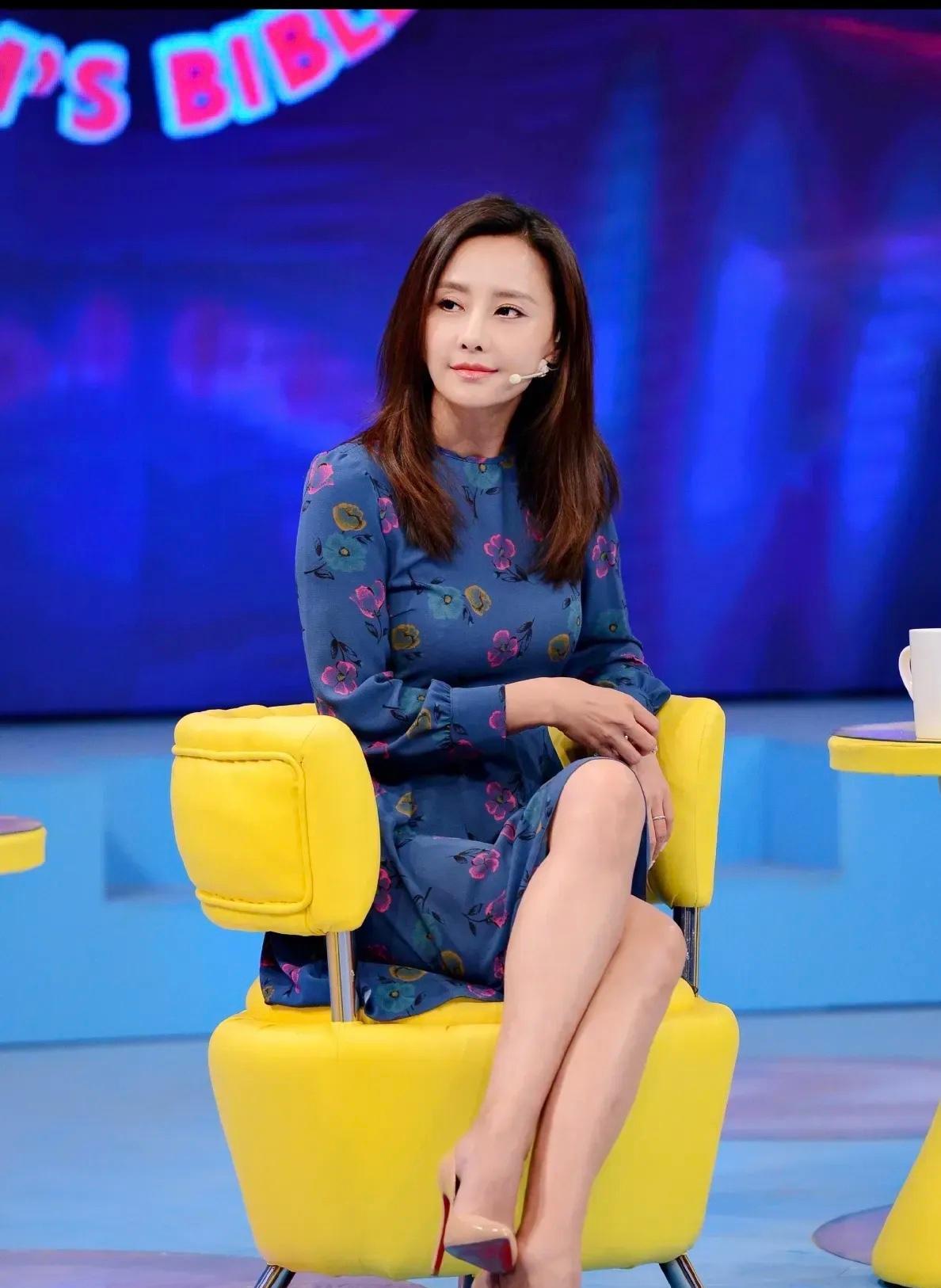这是哪位明星？这么有气质